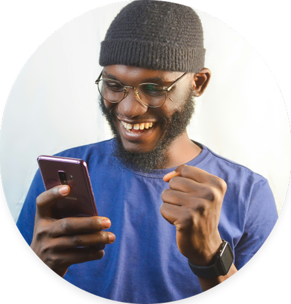 Happy user using KomKom app